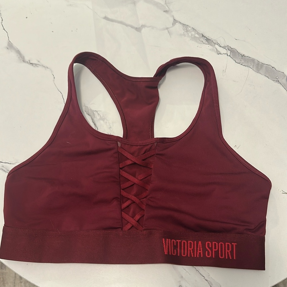 Victoria’s Secret sports Bra